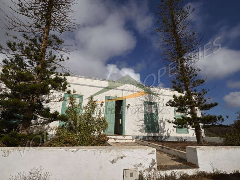 Villa for Sale in Tinajo, Las Palmas 22