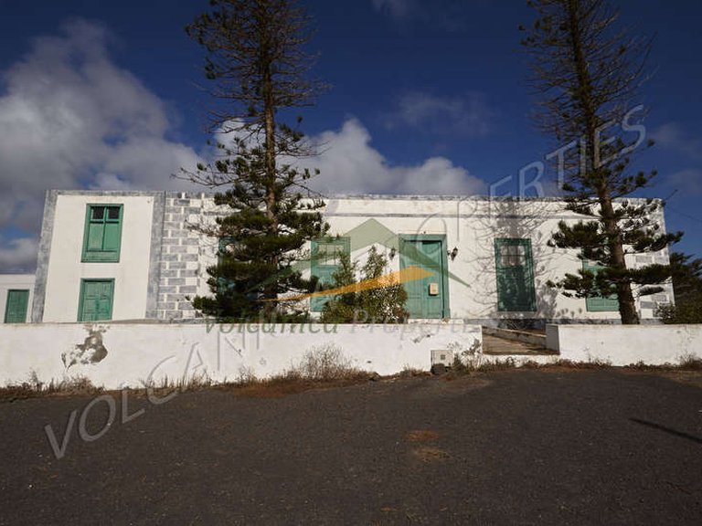Villa for Sale in Tinajo, Las Palmas 8