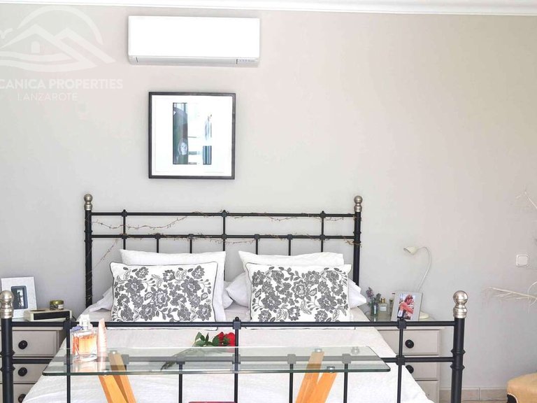 Villa for Sale in Tías, Las Palmas 34