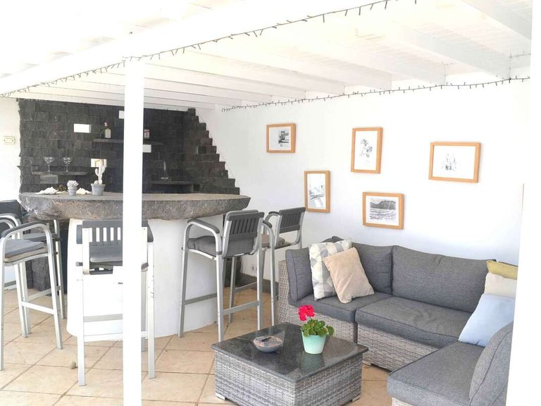Villa for Sale in Tías, Las Palmas 43