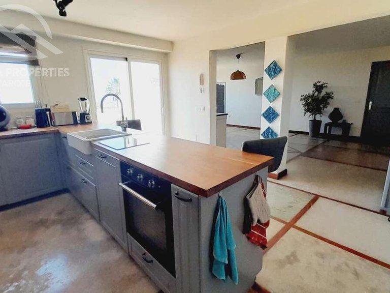 Villa for Sale in San Bartolomé, Las Palmas 44