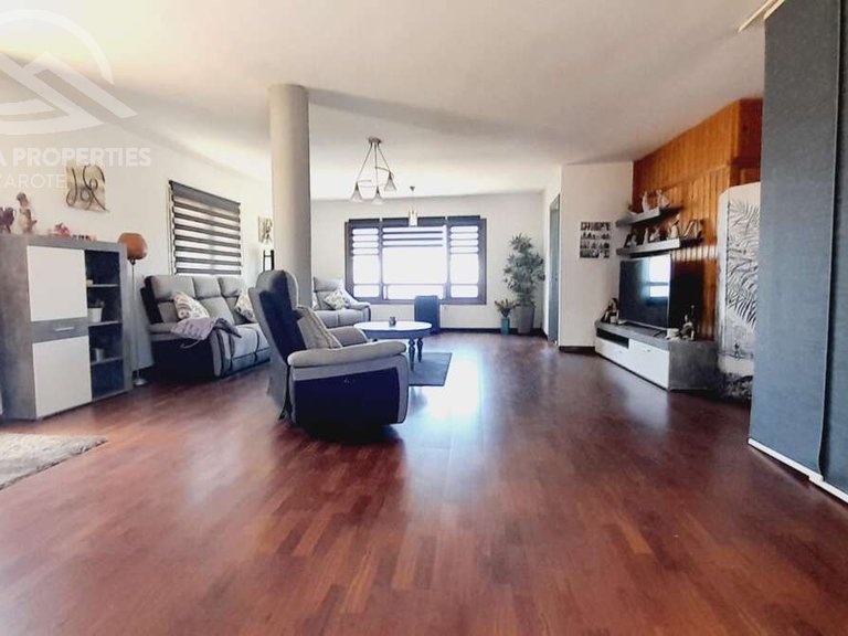 Villa for Sale in San Bartolomé, Las Palmas 45