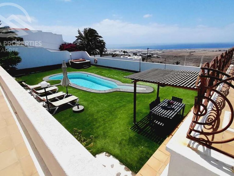 Villa for Sale in San Bartolomé, Las Palmas 7