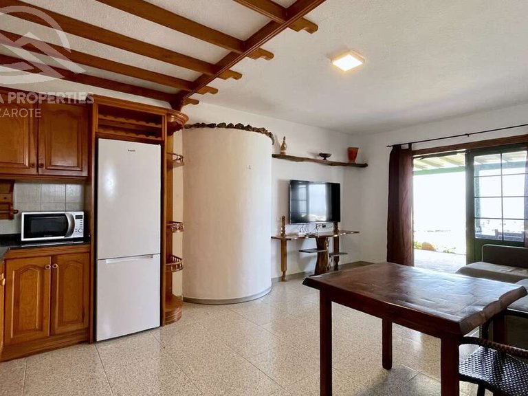 Villa for Sale in Yaiza, Las Palmas 11