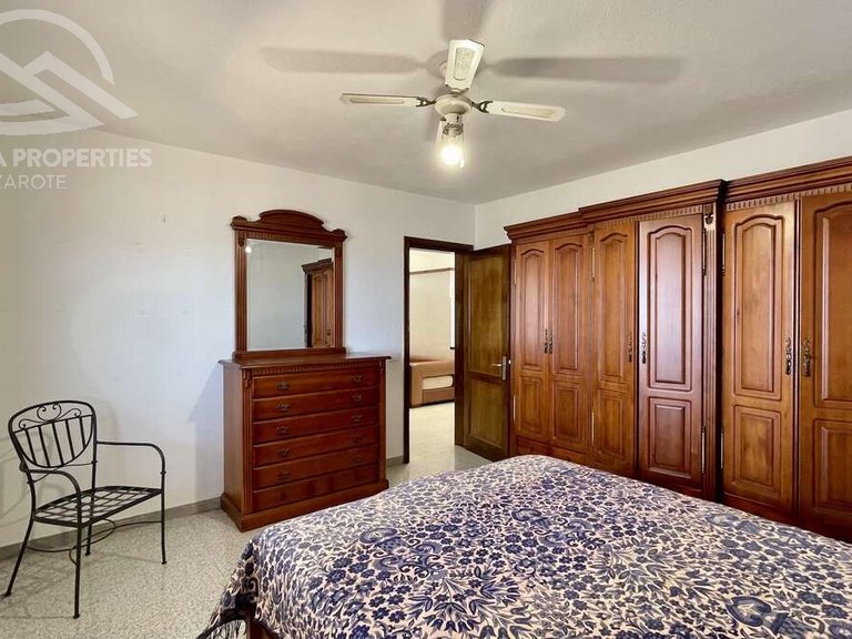 Villa for Sale in Yaiza, Las Palmas 12