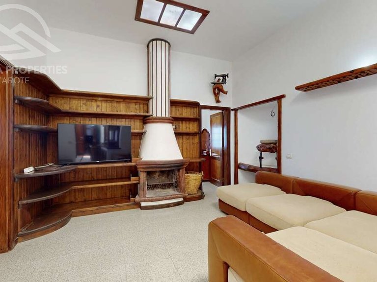 Villa for Sale in Yaiza, Las Palmas 17