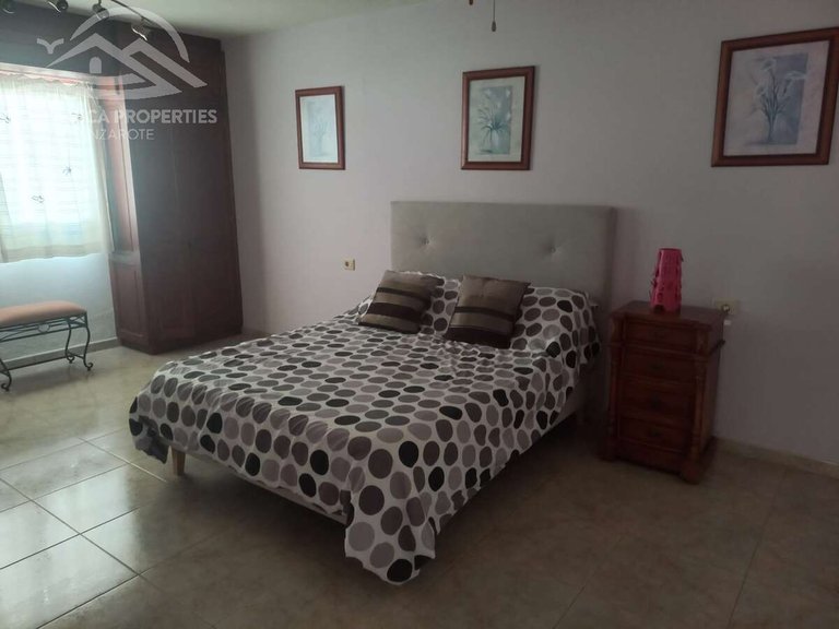 Villa for Sale in Tías, Las Palmas 12