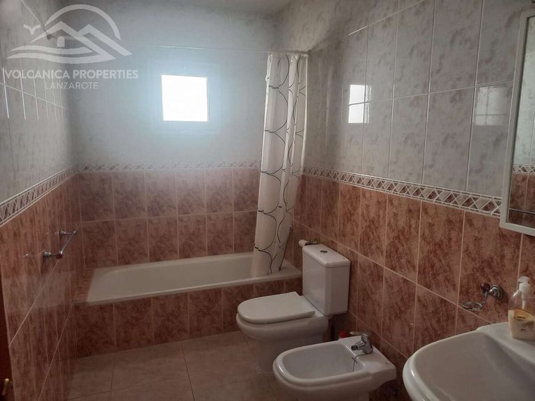 Villa for Sale in Tías, Las Palmas 14
