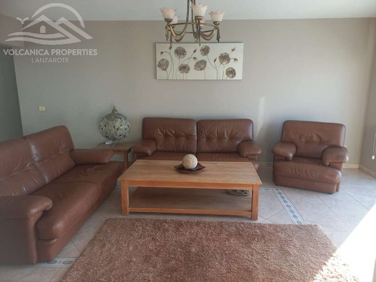 Villa for Sale in Tías, Las Palmas 6