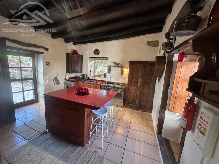 Villa for Sale in Teguise, Las Palmas 16