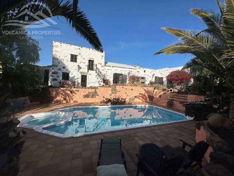 Villa for Sale in Teguise, Las Palmas 28