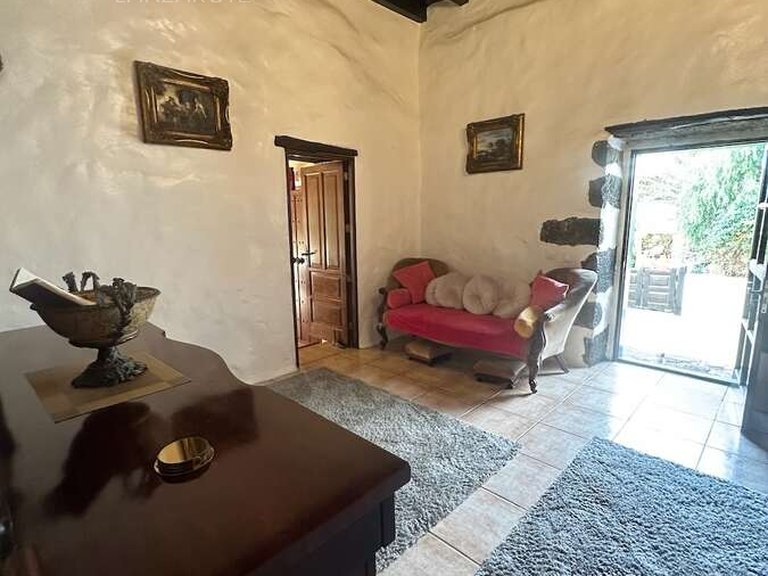 Villa for Sale in Teguise, Las Palmas 5