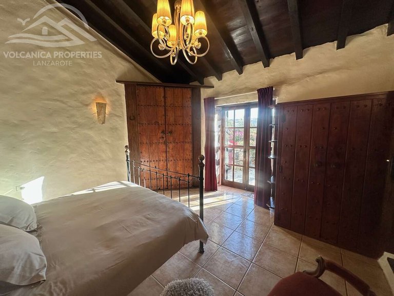 Villa for Sale in Teguise, Las Palmas 6