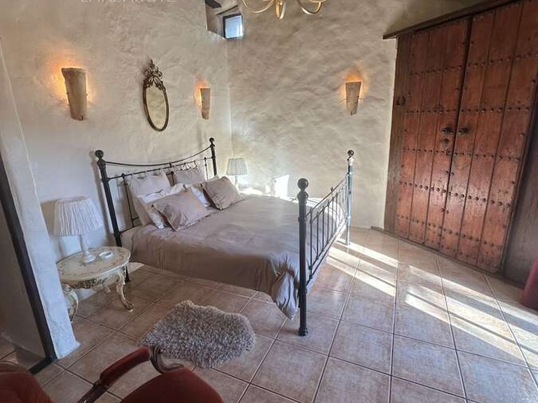 Villa for Sale in Teguise, Las Palmas 7