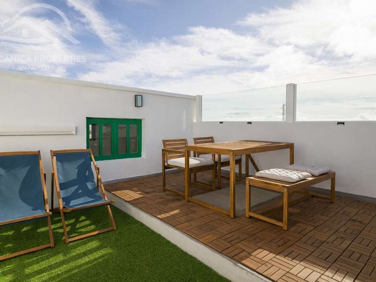 Villa for Sale in Yé, Las Palmas 17