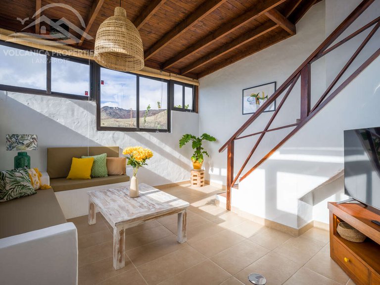 Villa for Sale in Yé, Las Palmas 2