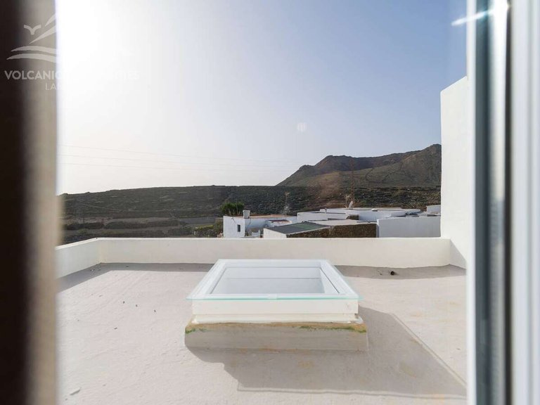 Villa for Sale in Yé, Las Palmas 27