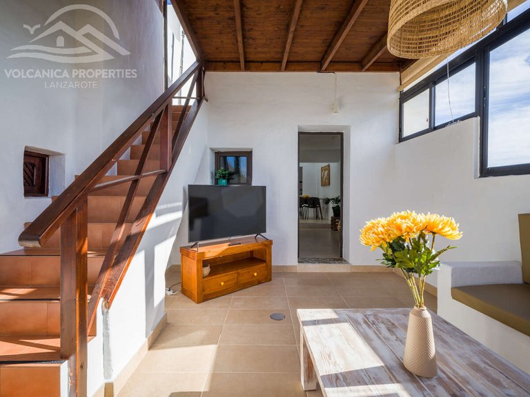 Villa for Sale in Yé, Las Palmas 3