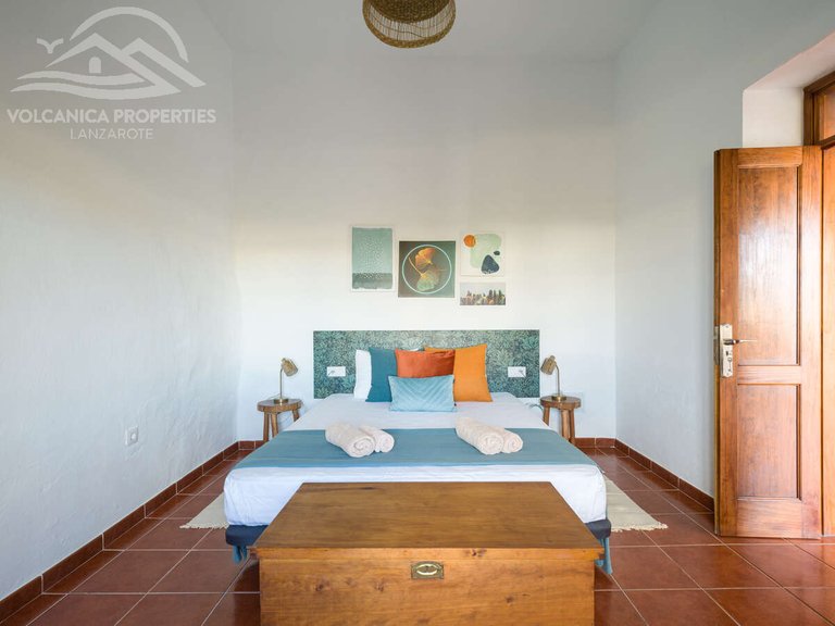 Villa for Sale in Yé, Las Palmas 35