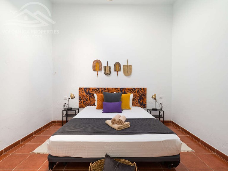Villa for Sale in Yé, Las Palmas 41