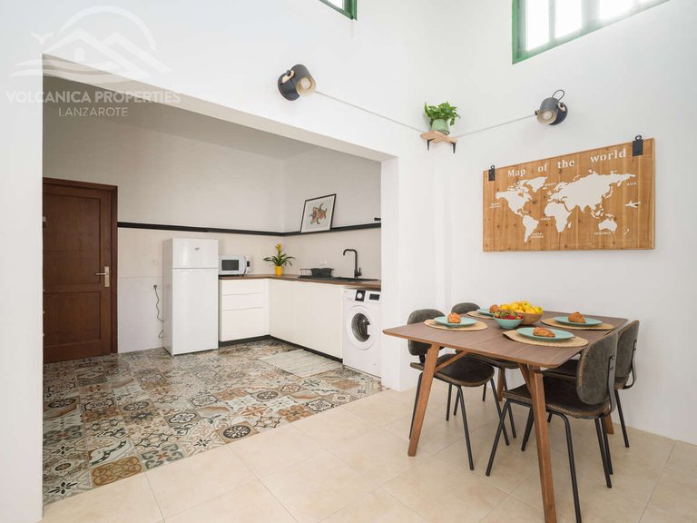 Villa for Sale in Yé, Las Palmas 6
