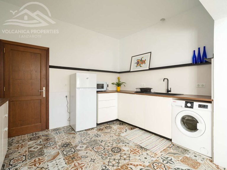 Villa for Sale in Yé, Las Palmas 8