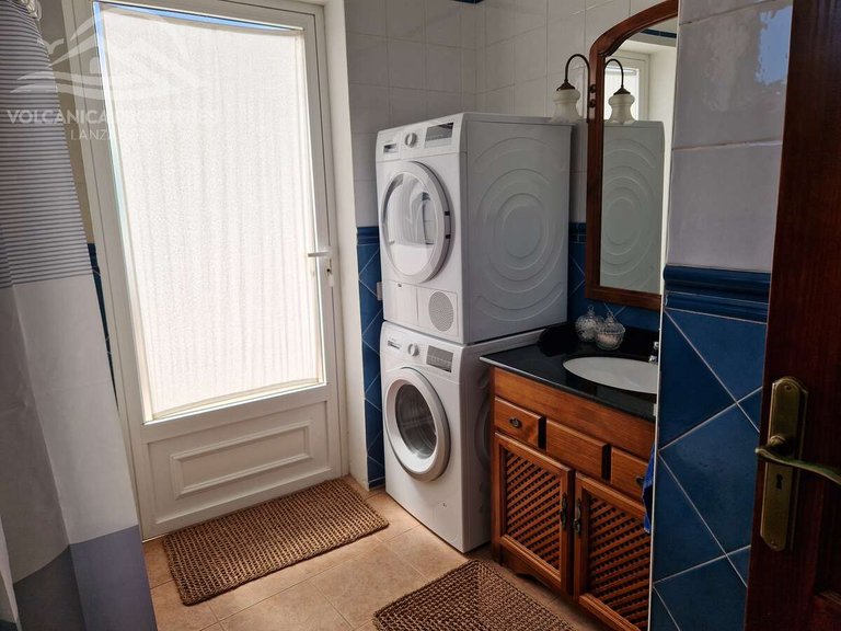 Villa for Sale in Breñas, Las (yaiza), Las Palmas 13