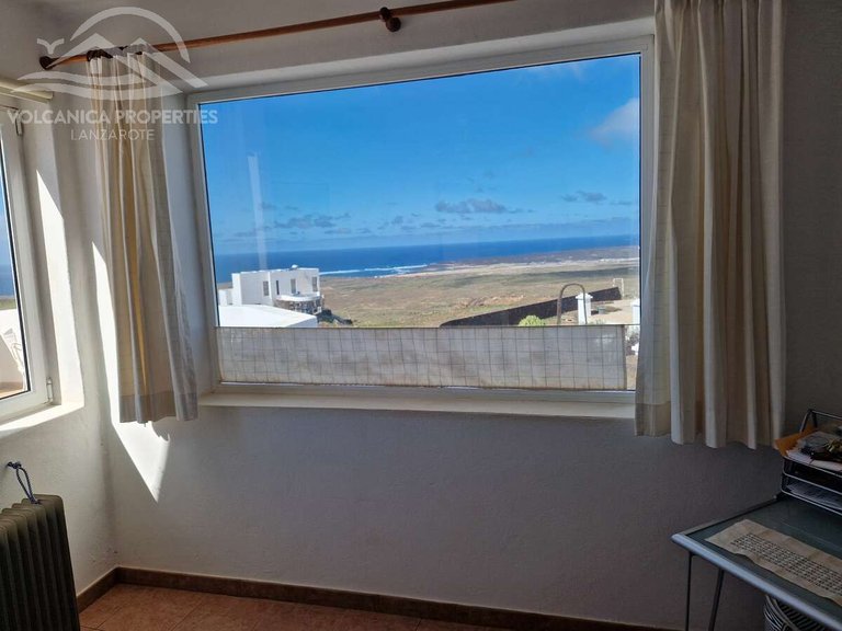 Villa for Sale in Breñas, Las (yaiza), Las Palmas 16