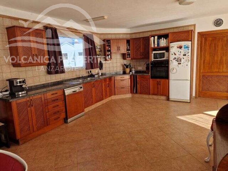 Villa for Sale in Breñas, Las (yaiza), Las Palmas 2