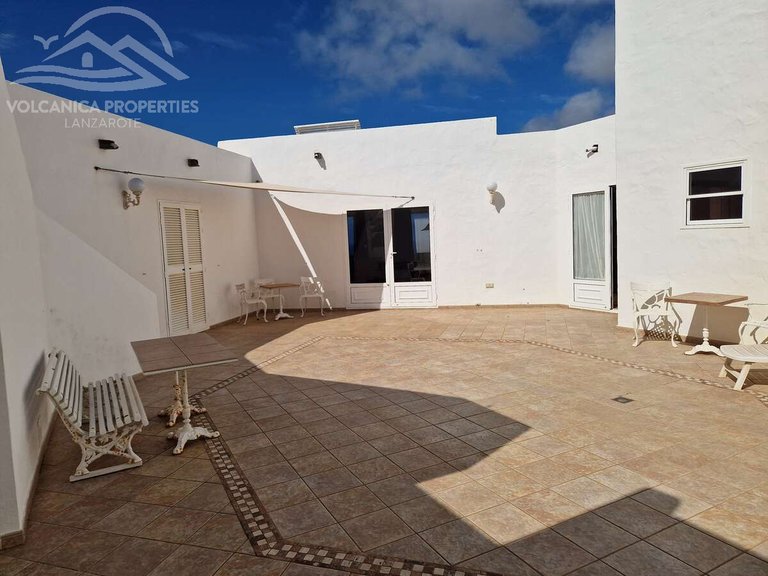 Villa for Sale in Breñas, Las (yaiza), Las Palmas 25