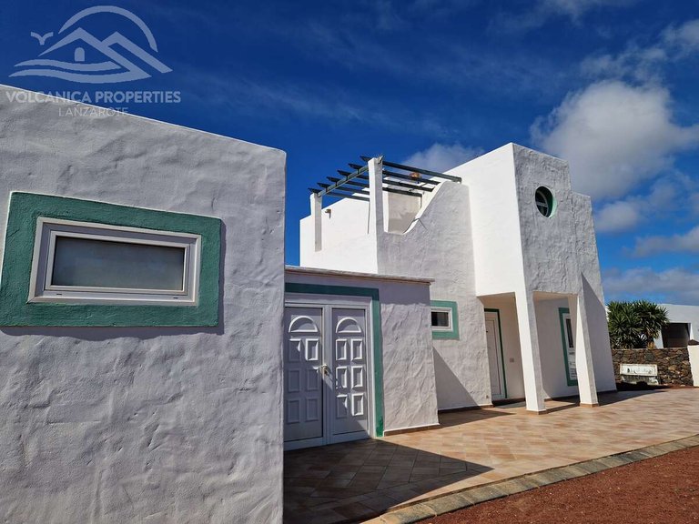 Villa for Sale in Breñas, Las (yaiza), Las Palmas 29