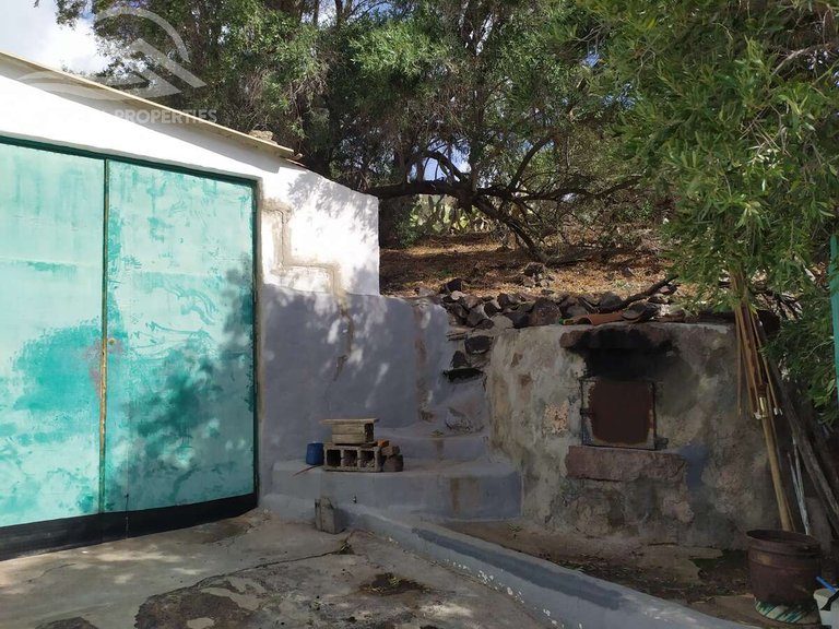Villa for Sale in Rosiana, Las Palmas 38