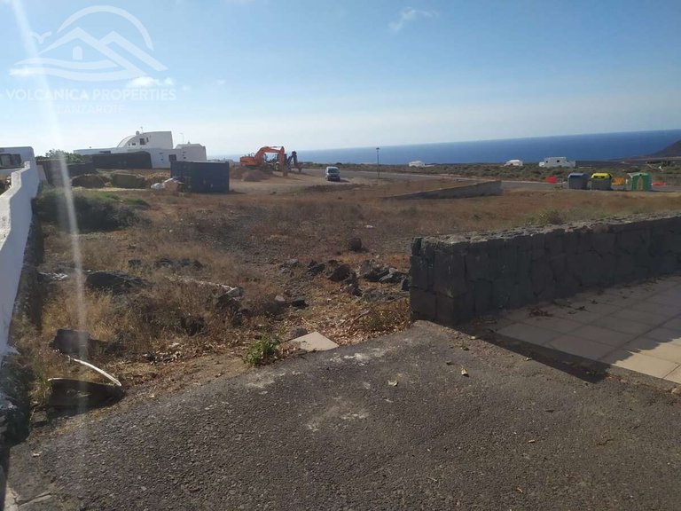 Plot for Sale in Tinajo, Las Palmas 3