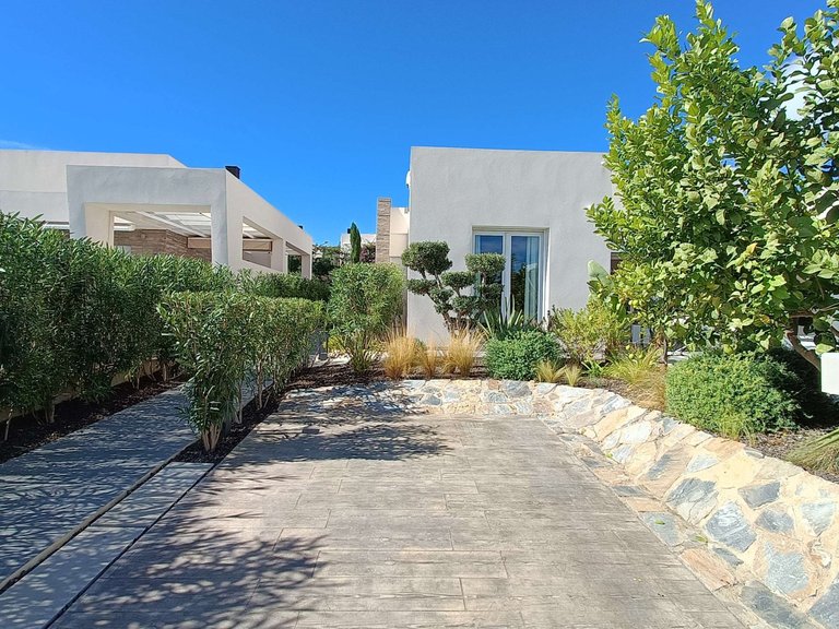 Villa for Sale in La Finca Golf And Spa Resort, Alicante 40