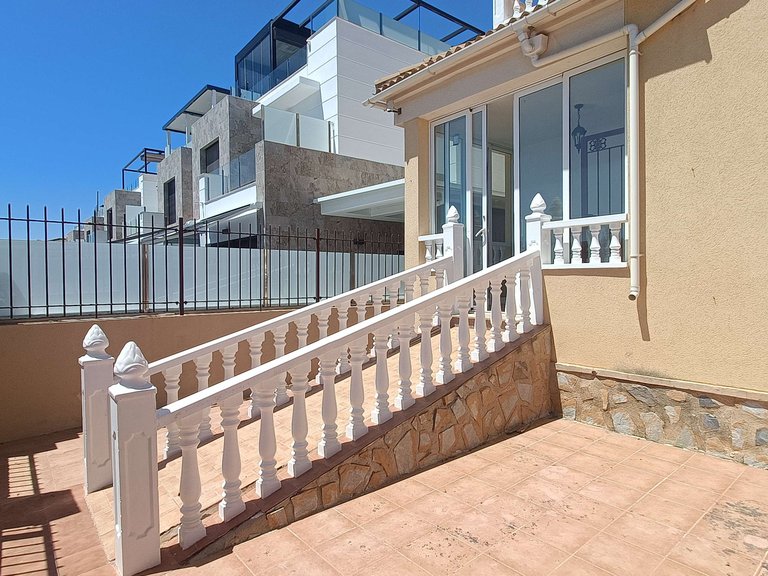 Villa for Sale in Orihuela Costa, Alicante 38