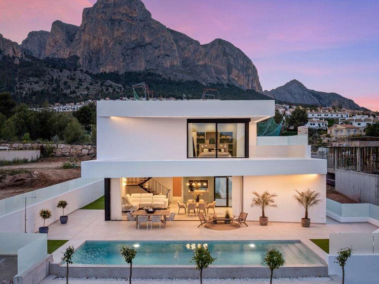 Villa for Sale in Polop, Alicante 16
