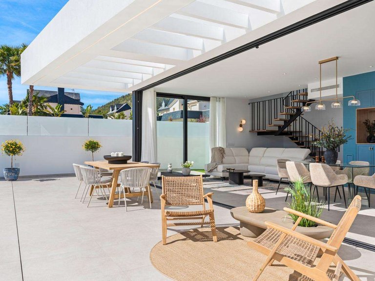 Villa for Sale in Polop, Alicante 45