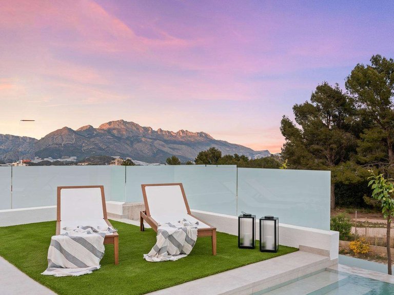 Villa for Sale in Polop, Alicante 54