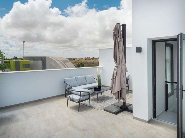 Villa for Sale in San Pedro Del Pinatar, Murcia 48