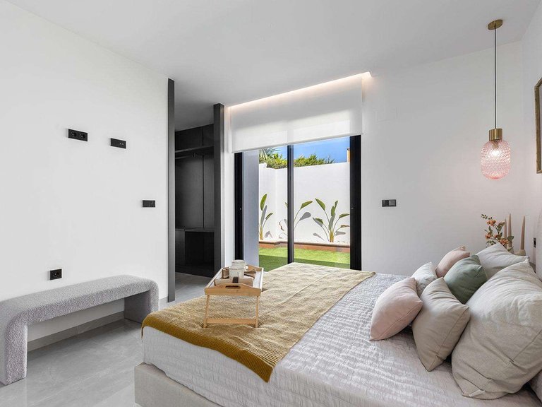 Villa for Sale in Torrevieja, Alicante 40