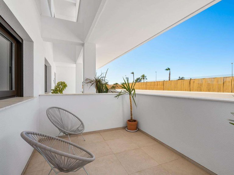 Apartment for Sale in Los Alcazares, Murcia 47