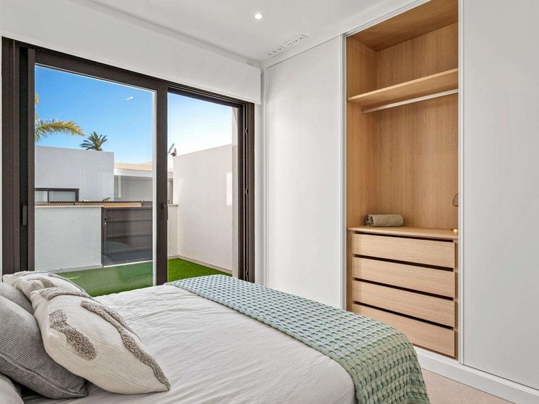 Apartment for Sale in Los Alcazares, Murcia 52