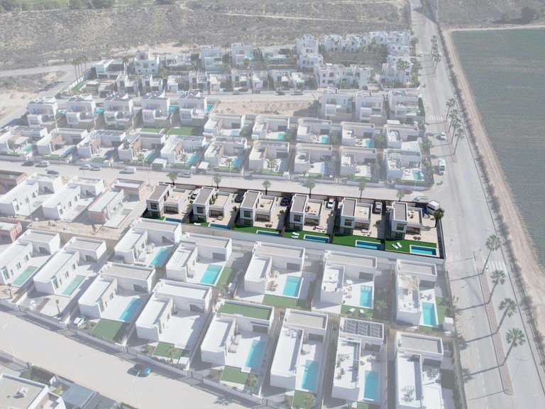 Villa for Sale in La Finca Golf And Spa Resort, Alicante 20