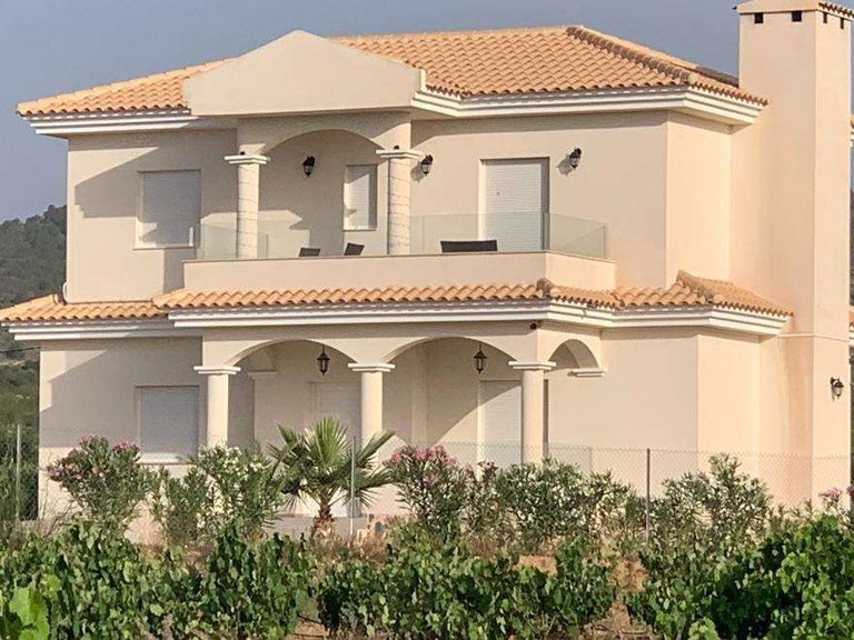 Villa for Sale in Pinoso, Alicante 25