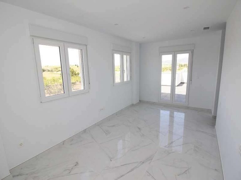 Villa for Sale in Pinoso, Alicante 11