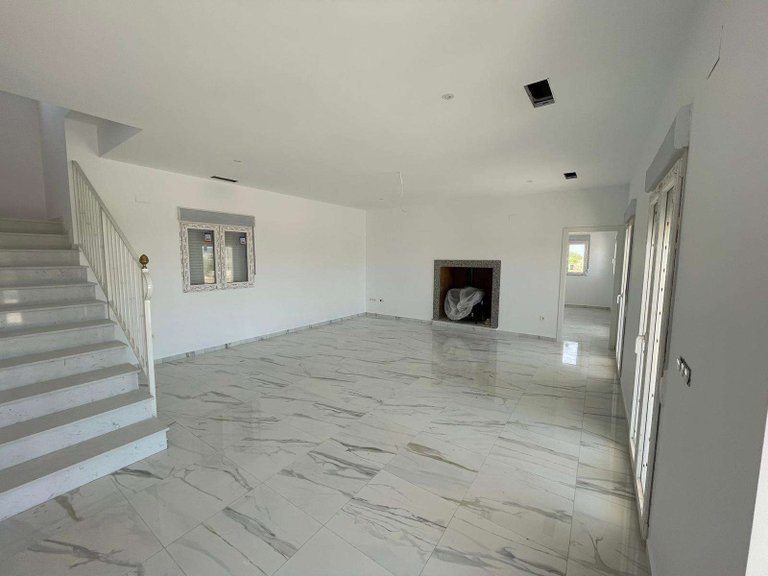Villa for Sale in Pinoso, Alicante 5