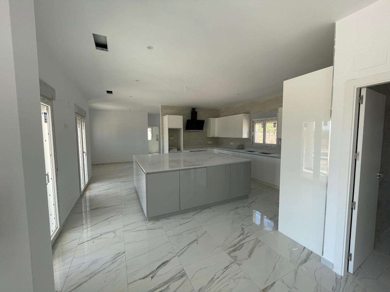 Villa for Sale in Pinoso, Alicante 8