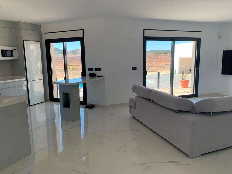 Villa for Sale in Pinoso, Alicante 4