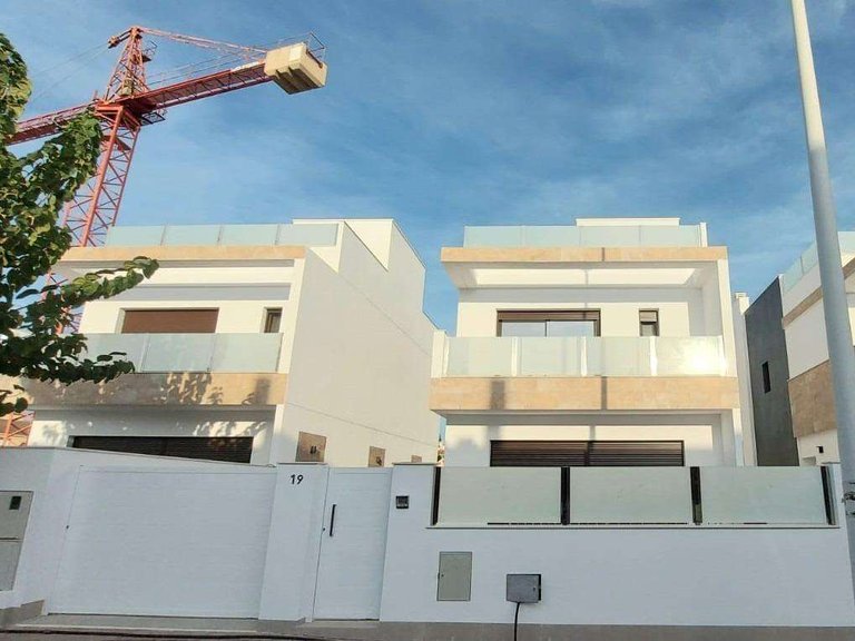 Villa for Sale in San Pedro Del Pinatar, Murcia 2