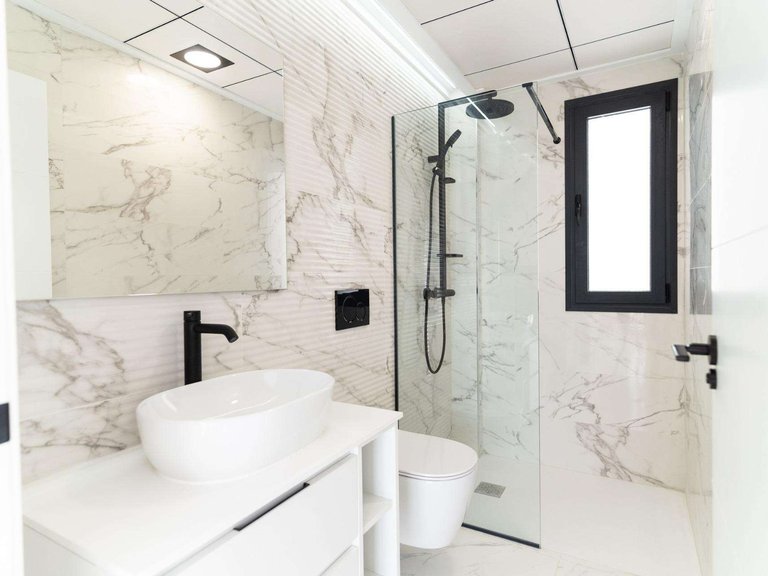 Villa for Sale in Punta Prima, Alicante 20